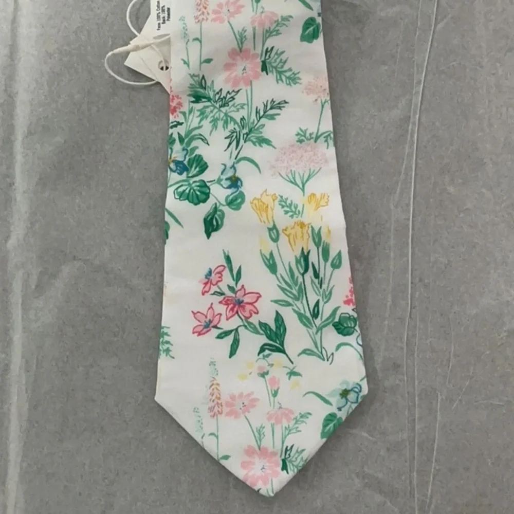 Janie and Jack Floral Kids Tie - White and Green